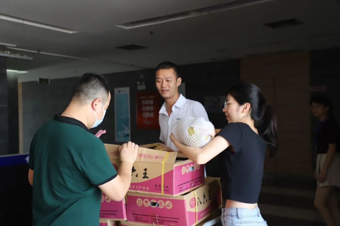 愛心鷹牌 | 萬里援疆，鷹牌助力新疆塔然其村沖刺脫貧(圖8)