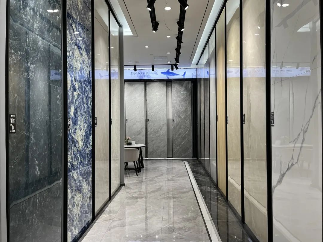 鷹牌墻地專家店｜廣西?南寧——以全新面貌華麗綻放，演繹現(xiàn)代時尚輕奢格調(圖15)